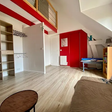 Holiday home Maison Traditionnelle Avec Jardin Et Activites, Au Calme Pres De La - Fr-1-306-1220
