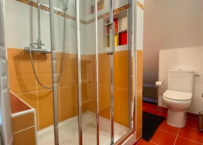 Maison Traditionnelle Avec Jardin Et Activites, Au Calme Pres De La - Fr-1-306-1220 Pornichet